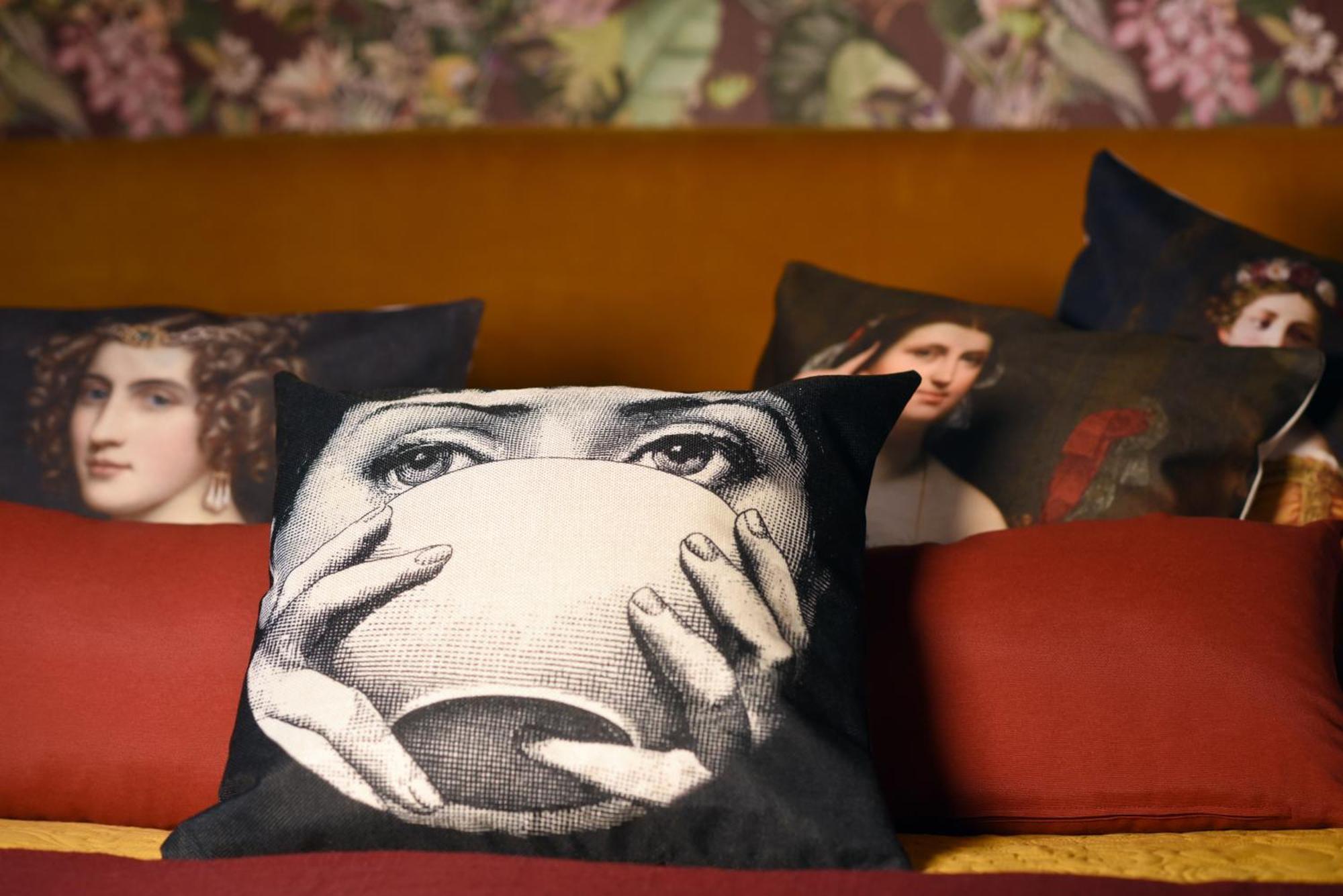 B&B Ventisei Scalini A Trastevere Rzym Zewnętrze zdjęcie