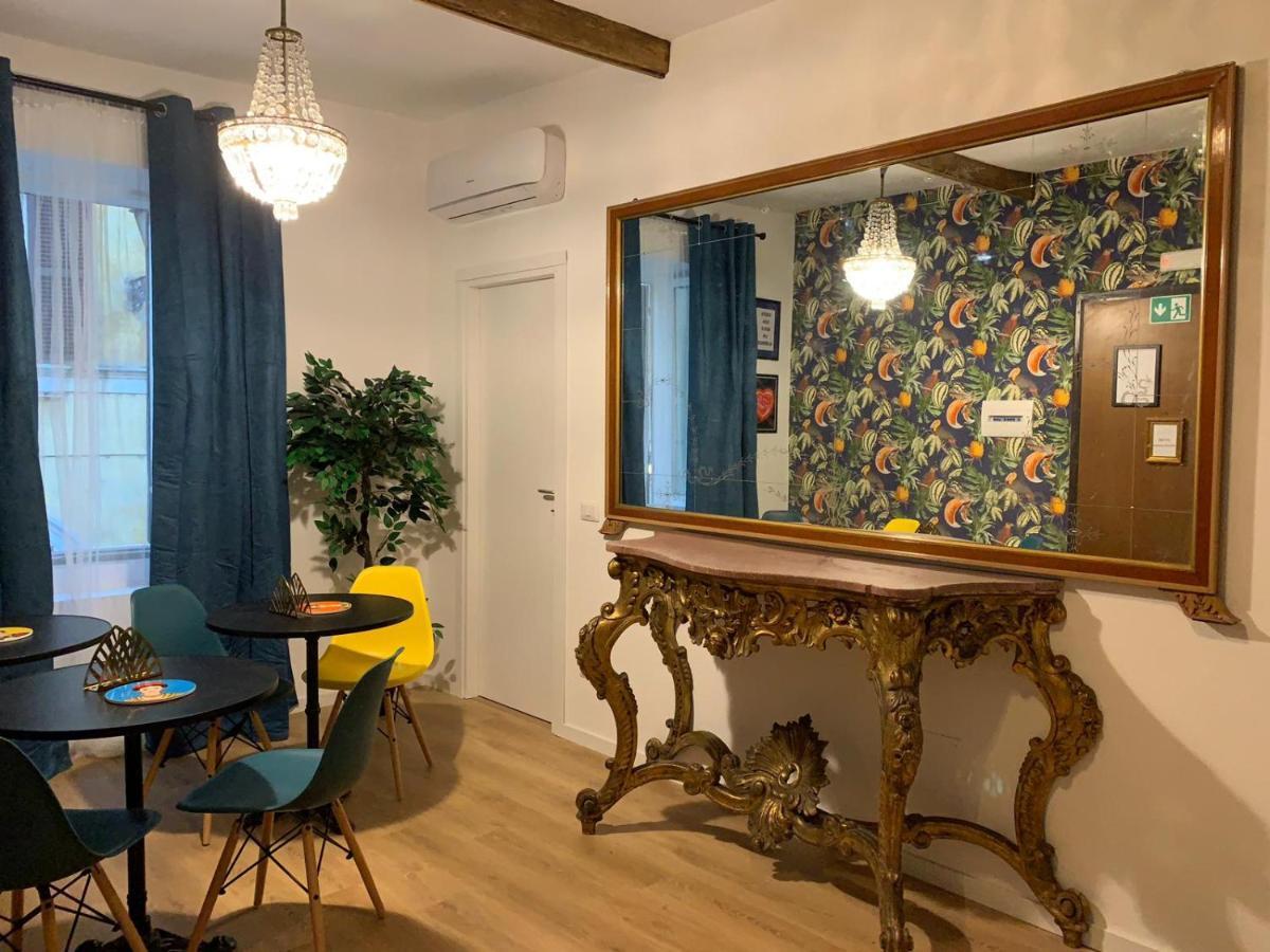 B&B Ventisei Scalini A Trastevere Rzym Zewnętrze zdjęcie